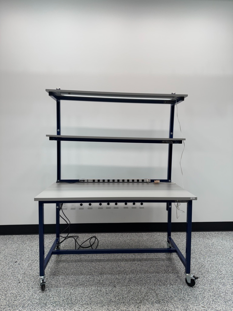 Image of Formaspace 5' Laboratory Table With Shelves